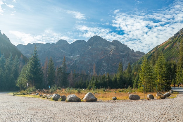 Wanderweg in den Bergen Landschaft Tatra Nationalpark Polen Hochwertiges Foto