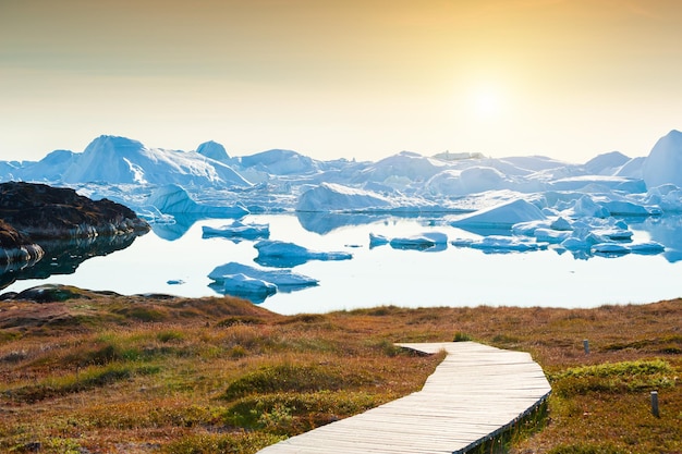 Wanderweg zum Eisfjord in Ilulissat, Westgrönland