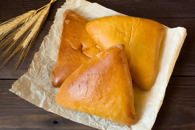 Warme Kuchen, Butterkuchen, traditionelles russisches Essen.