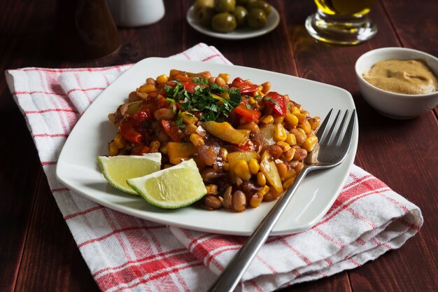 Warmer Gemüsesalat mit Limette