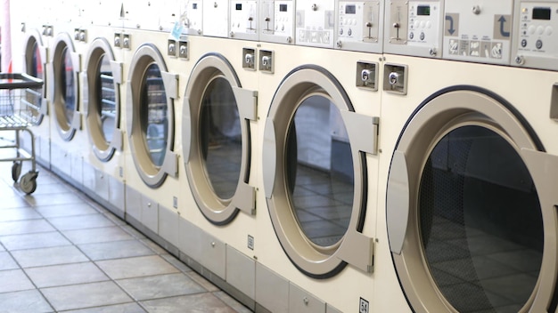 Waschmaschinen öffentliche münzwäscherei usa selbstbedienungswaschsalon waschsalon
