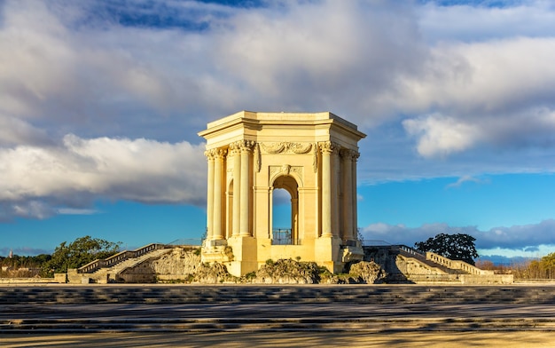 Wasserturm am Ende des Aquädukts in Montpellier