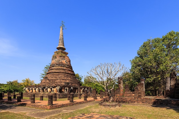 Wat Chang Lom Shukhothai Geschichtspark Thailand