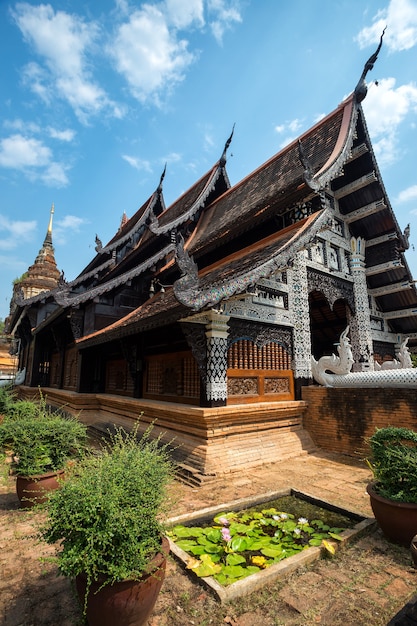 Wat Lok Moli es un templo budista en Chiang Mai, al norte de Tailandia.