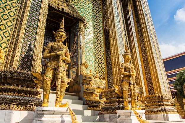 Wat Phra Kaeo, Templo do Buda Esmeralda, Bangkok Tailandês