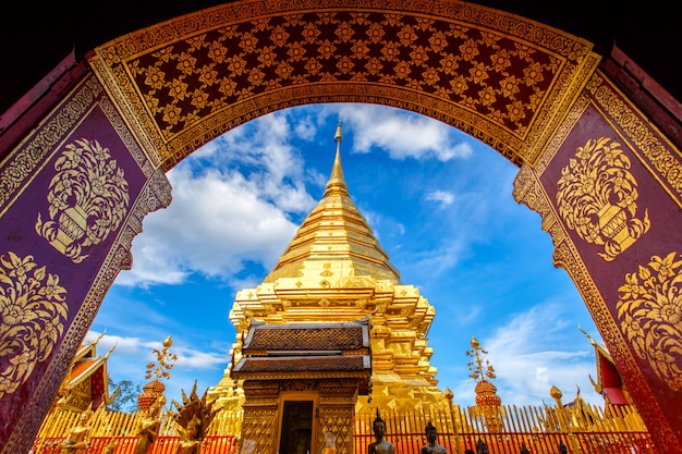 Wat Phra That Doi Suthep ist Touristenattraktion von Chiang Mai, Thailand