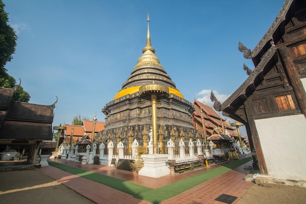 Wat Phra That Lampang Luang es un templo en la provincia de Lampang Tailandia