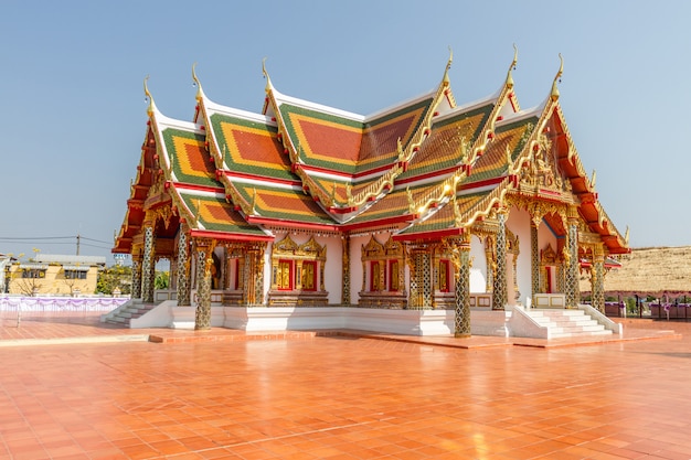 Wat Pratat Choeng Chum na província de Sakon Nakhon, Tailândia