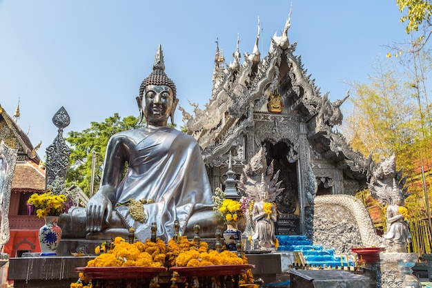 Wat Sri Suphan conhecido como templo de prata em Chiang Mai, na Tailândia