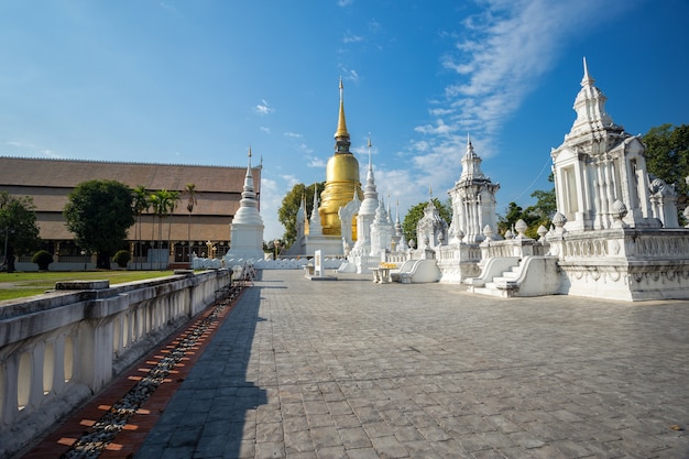 Wat Suan Dok ist ein buddhistischer Tempel (Wat) in Chiang Mai