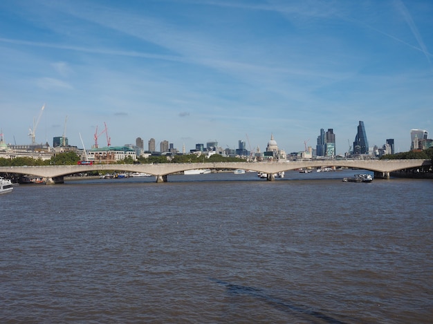 Waterloo Bridge em Londres