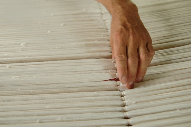 Weben und Herstellung von handgefertigten Teppichen Nahaufnahme