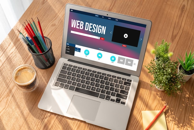 Website-Design-Software bietet modische Vorlagen für Online-Einzelhandelsgeschäfte