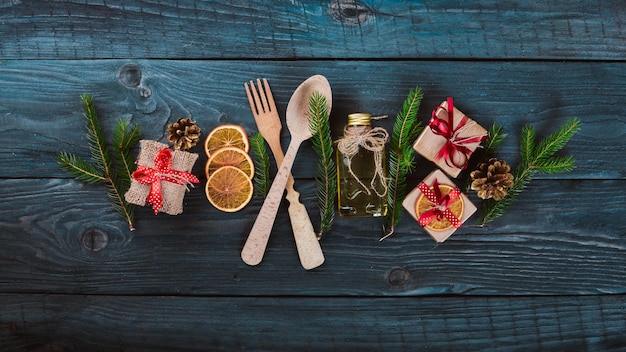 Weihnachten Holzhintergrund Kochen Weihnachtsmotiv Auf einer Holzoberfläche Draufsicht Freier Platz für Ihren Text