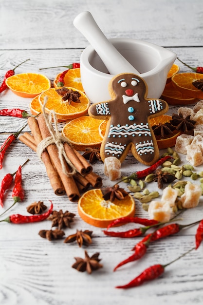 Weihnachts hausgemachte Lebkuchenplätzchen