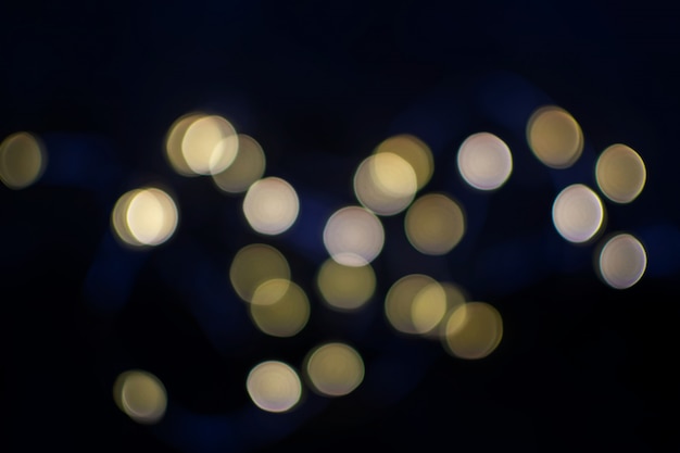 Weihnachts- oder Neujahrskonzept - dunkelblaues bokeh