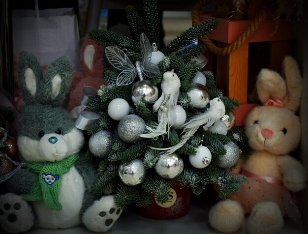 Weihnachtsbaum geschmückt mit Spielzeug Weihnachtskarte