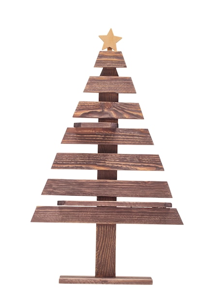 Weihnachtsbaum Holzspielzeug auf weißem Hintergrund isoliert