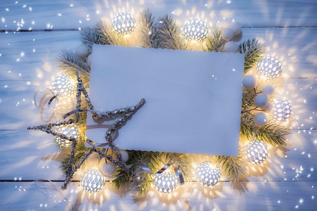 Foto weihnachtsbeleuchtung. ansicht von oben, flach, kopienraum.