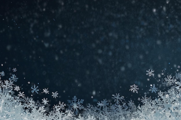 Weihnachtsblau Hintergrund mit weißen Schneeflocken
