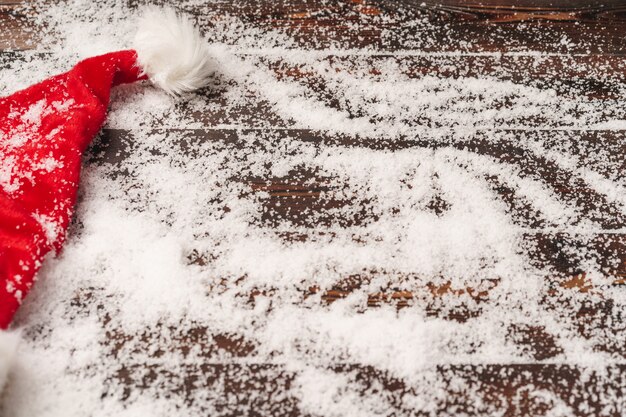 Weihnachtsfeiertag mit Schnee, Kopienraum