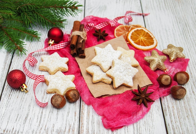 Weihnachtsfeiertagslebkuchenplätzchen