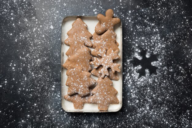 Weihnachtsfeiertagslebkuchenplätzchen