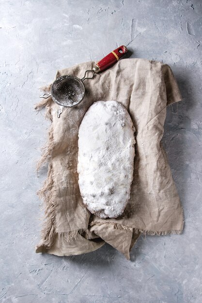 Weihnachtskuchen stollen