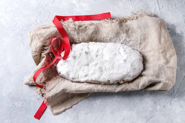 Weihnachtskuchen stollen