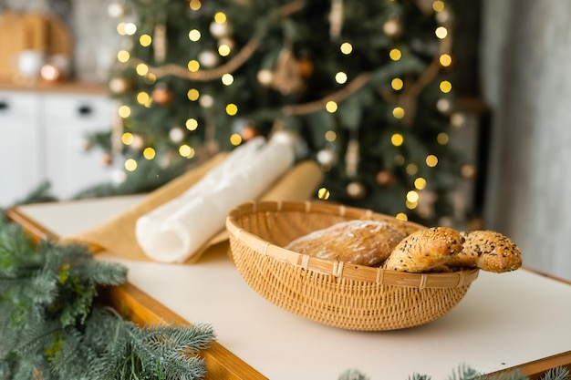 Weihnachtsküchentisch im Loftstil