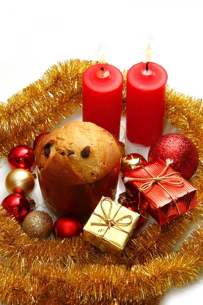 Weihnachtsschmuck mit Panettone