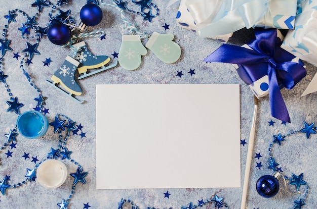 Weihnachtsspott oben für Grußkarte oder Brief zu Sankt in der blauen Farbe.