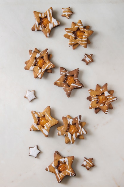 Weihnachtssternform-Zuckerplätzchen