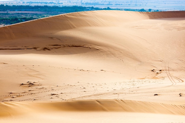 Weiße Sanddünen Mui Ne Vietnam