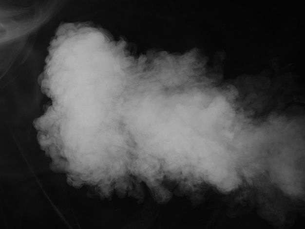 Weißer Rauch Textur auf schwarzem Hintergrund