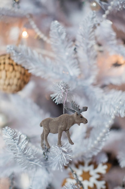 Foto weißer weihnachtsbaum