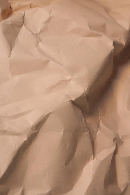 Weißer zerknitterter zerknitterter Papierhintergrund grunge Beschaffenheitshintergrund