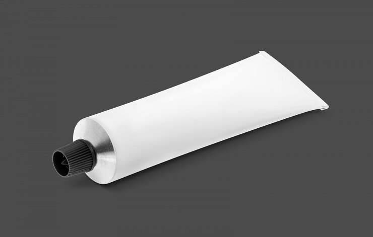Foto weißes aluminiumrohr für kosmetik- oder gesundheitspflegeprodukte