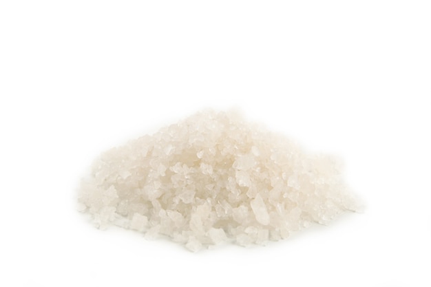 Weißes Himalaya-Salz isoliert auf Weiß. Draufsicht