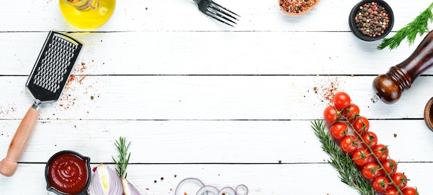 Weißes Holzbanner zum Kochen Draufsicht freier Platz für Ihren Text Rustikaler Stil