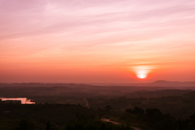 Weitläufige Aussicht auf die Natur mit Abendzeit, was sehr schön war.