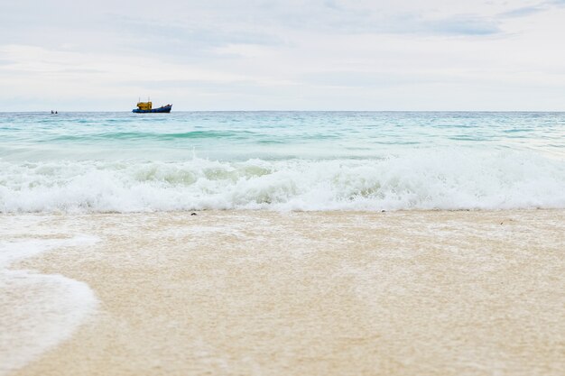 Wellen am Strand