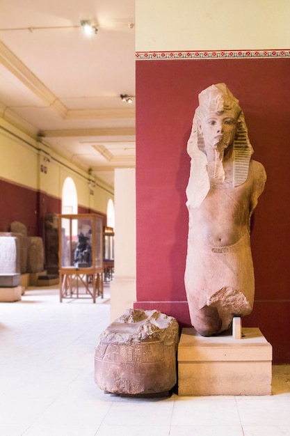 Weltberühmte antike Exponate im Ägyptischen Museum in Kairo, Ägypten