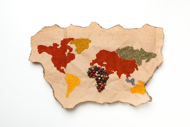 Weltkarte aus verschiedenen Gewürzen