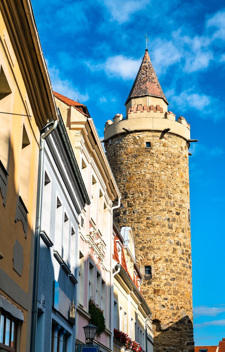 Foto wendischer turm, ein turm in bautzen sachsen, deutschland