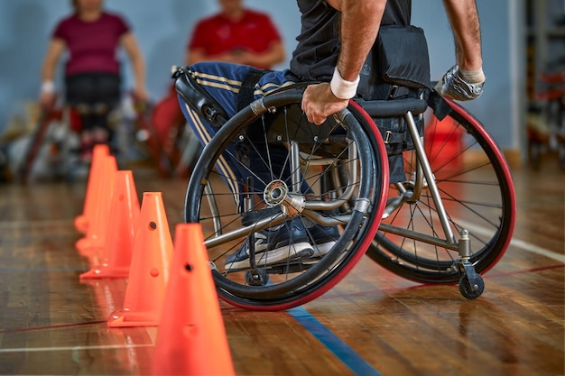 Wettkämpfe der Rollstuhlfahrer beim Sport Holle