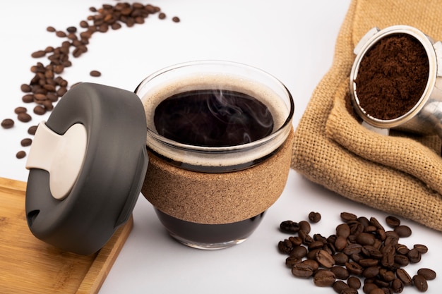 Wiederverwendbare Kaffeeglas-Öko-Tasse mit Holzhalter