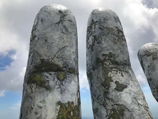 Wiegenbrücke der riesigen Hände in Vietnam