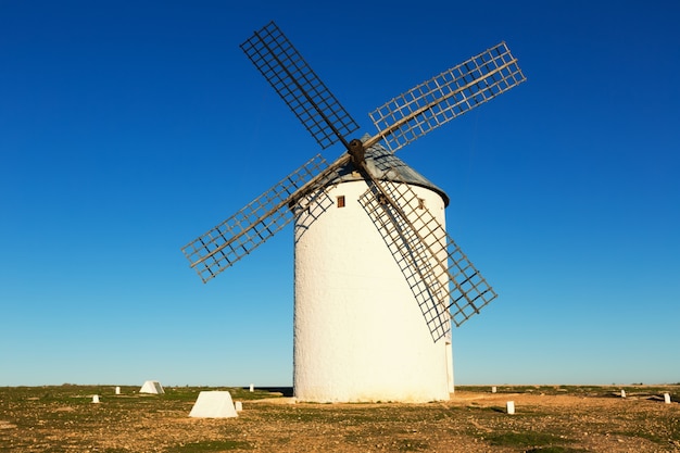 Windmühle in der Tageszeit