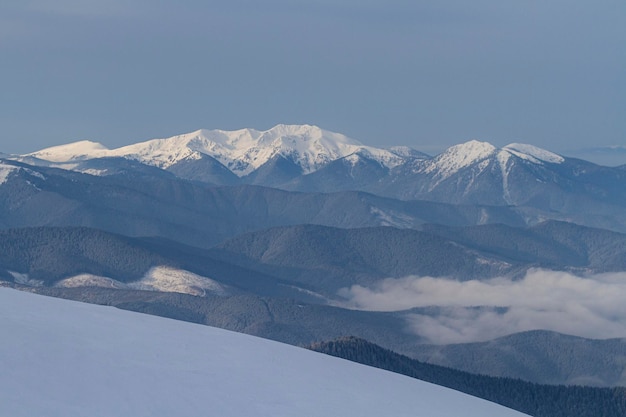 Winter Marmarosy ou Maramures gama Carpathian Mountains